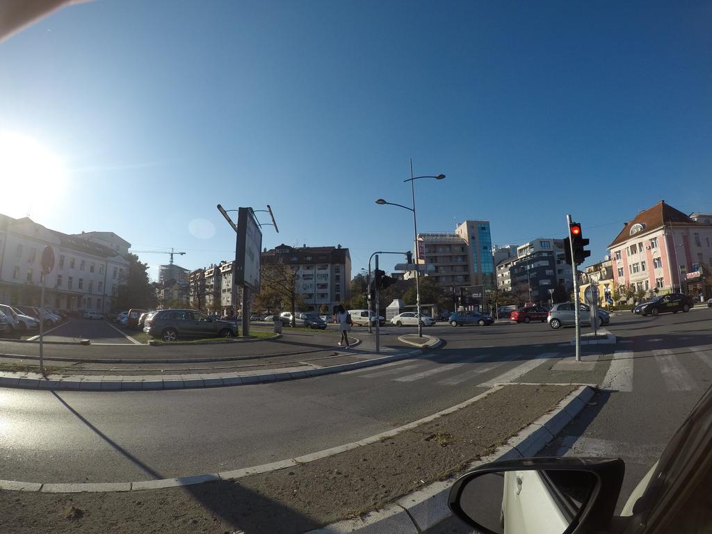 Violet Star Apartment Novi Sad Dış mekan fotoğraf