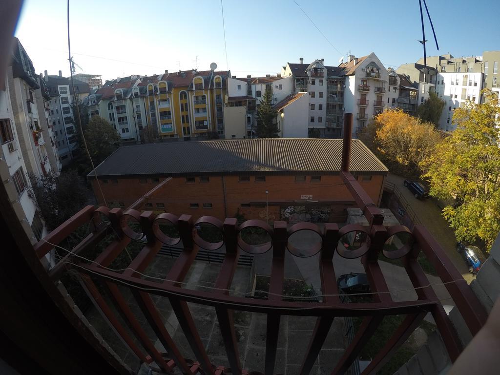 Violet Star Apartment Novi Sad Dış mekan fotoğraf